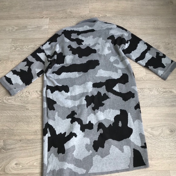 NWOT Molly Bracken Long Knitted Camo Cardigan - Picture 10 of 11